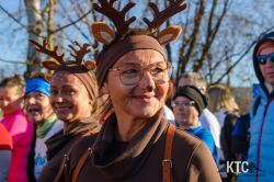 2025-11-30 Winterrung Graz Rentiere - DSC_0646